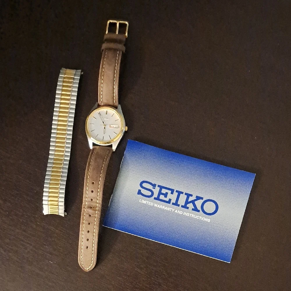 Seiko Gold-Tone Case Watch with Brown Leather Strap and Silver Dial - Picture 2 of 4